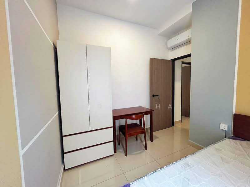 Kediaman Servis untuk Dijual di TRELLIS RESIDENCES - Gordon Chai - Bedroom - PropertyGuru.com.my