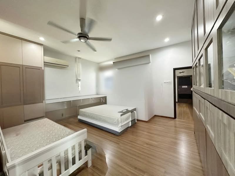 Bungalow House untuk Dijual di Taman Seri Senangan (Butterworth) - Vyinnes Ang - Bedroom - PropertyGuru.com.my