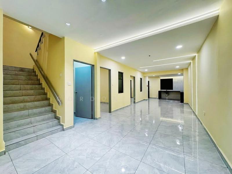 2-storey Terraced House for Sale in Taman Pelangi (Parit Jawa) - Gordon Chai - Interior - PropertyGuru.com.my