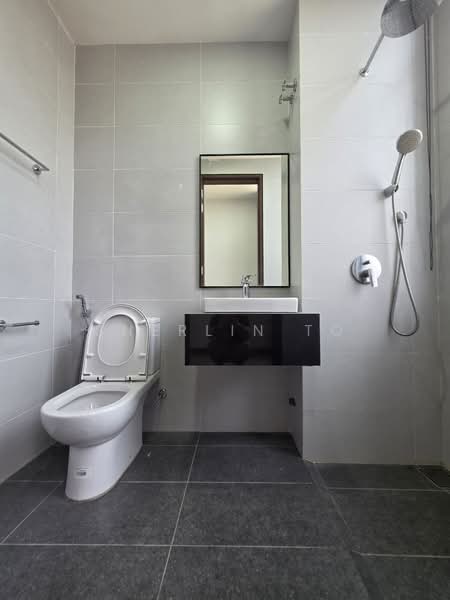 2-storey Terraced House for Sale in Puteri Harbour (Iskandar Puteri (Nusajaya)) - Sherlin To - Bathroom - PropertyGuru.com.my