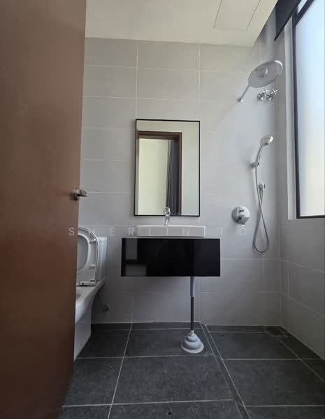 2-storey Terraced House for Sale in Puteri Harbour (Iskandar Puteri (Nusajaya)) - Sherlin To - Bathroom - PropertyGuru.com.my