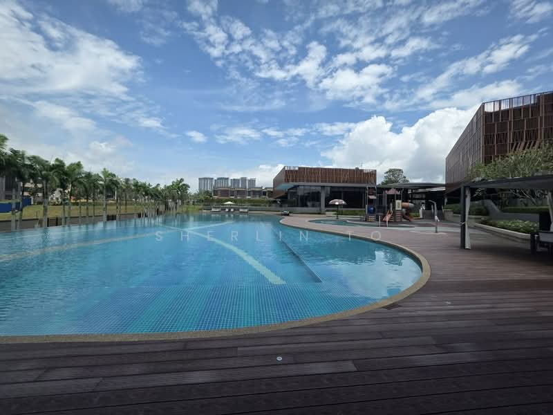 2-storey Terraced House for Sale in Puteri Harbour (Iskandar Puteri (Nusajaya)) - Sherlin To - Pool - PropertyGuru.com.my