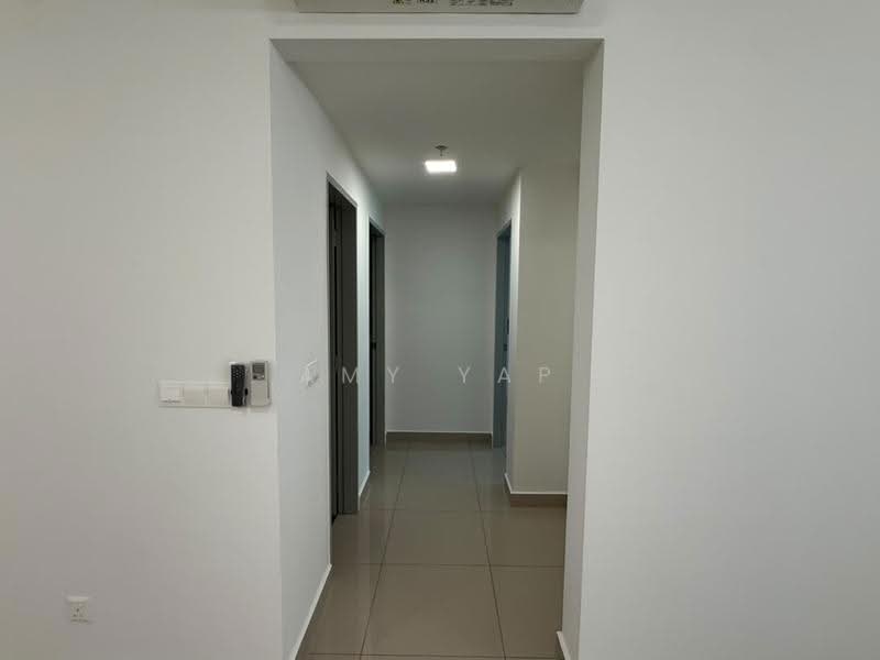 Kediaman Servis untuk Disewa di M Luna - Amy Yap - Corridor - PropertyGuru.com.my