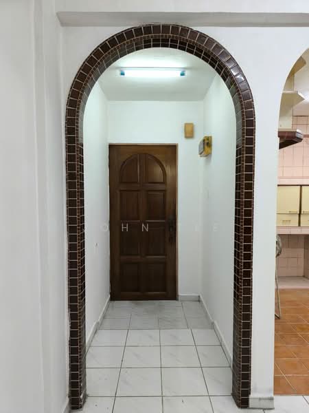 Rumah Flat untuk Dijual di Taman Sri Sentosa - John Tee - Entrance - PropertyGuru.com.my