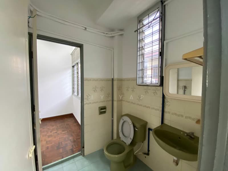 Rumah Teres 2-Tingkat untuk Disewa di Bandar Menjalara (Kuala Lumpur) - Amy Yap - Bathroom - PropertyGuru.com.my