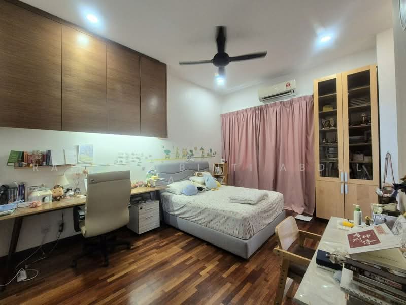 Semi-Detached House for Sale in Setia Eco Park (Setia Alam) - Rafedah Binti Abdul Aziz - Bedroom - PropertyGuru.com.my