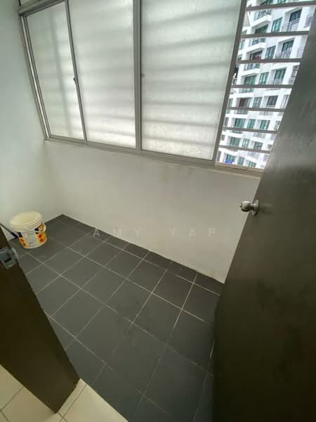Kondominium untuk Dijual di Residensi KepongMas - Amy Yap - Balcony - PropertyGuru.com.my