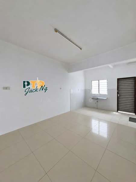 Rumah Teres 2-Tingkat untuk Disewa di Bandar Cassia (Batu Kawan) - Jack Ng - Interior - PropertyGuru.com.my