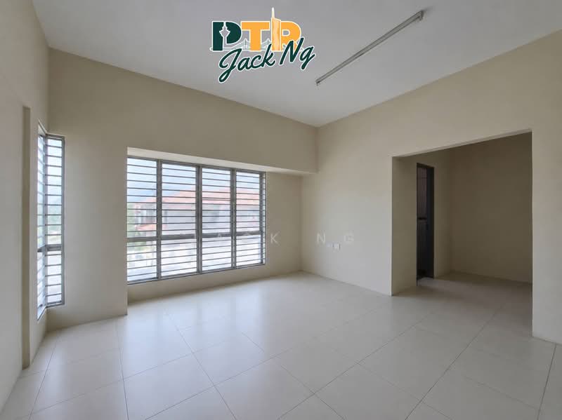 Rumah Teres 2-Tingkat untuk Disewa di Bandar Cassia (Batu Kawan) - Jack Ng - Living Room - PropertyGuru.com.my