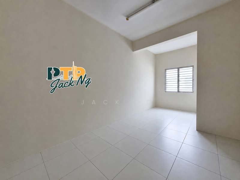 Rumah Teres 2-Tingkat untuk Disewa di Bandar Cassia (Batu Kawan) - Jack Ng - Interior - PropertyGuru.com.my