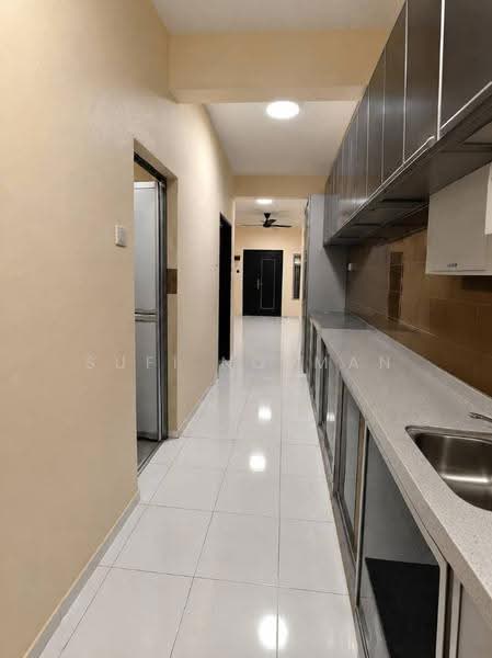 2-storey Terraced House for Sale in Bandar Seri Alam (Masai) - Sufi Norman - Kitchen - PropertyGuru.com.my