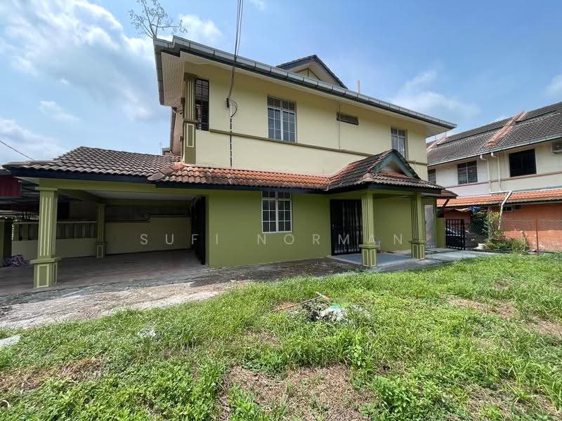 Rumah Teres 2-Tingkat untuk Dijual di Taman Bukit Dahlia (Pasir Gudang) - Sufi Norman - Exterior - PropertyGuru.com.my