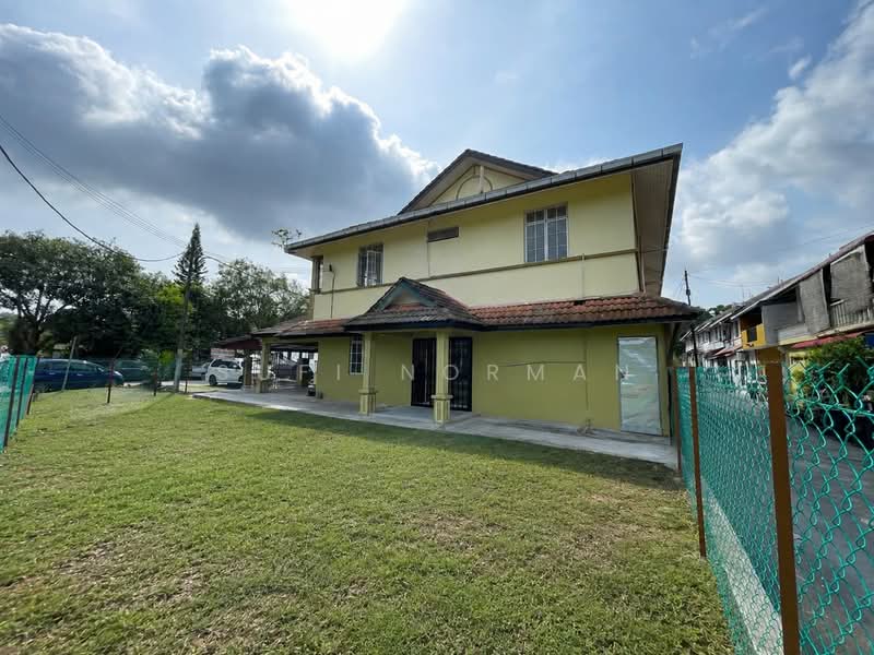 Rumah Teres 2-Tingkat untuk Dijual di Taman Bukit Dahlia (Pasir Gudang) - Sufi Norman - Exterior - PropertyGuru.com.my