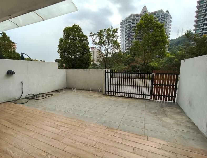 3.5-storey Terraced House for Rent in Damansara Perdana (Selangor) - Emily Tan - Exterior - PropertyGuru.com.my