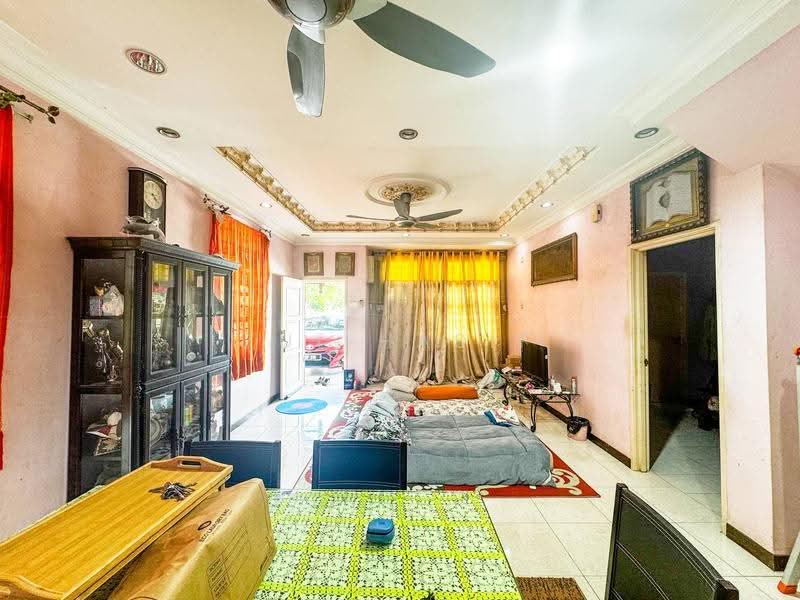 Rumah Berkembar untuk Dijual di Bandar Baru Salak Tinggi (Sepang) - Zul Hasif - PropertyGuru.com.my