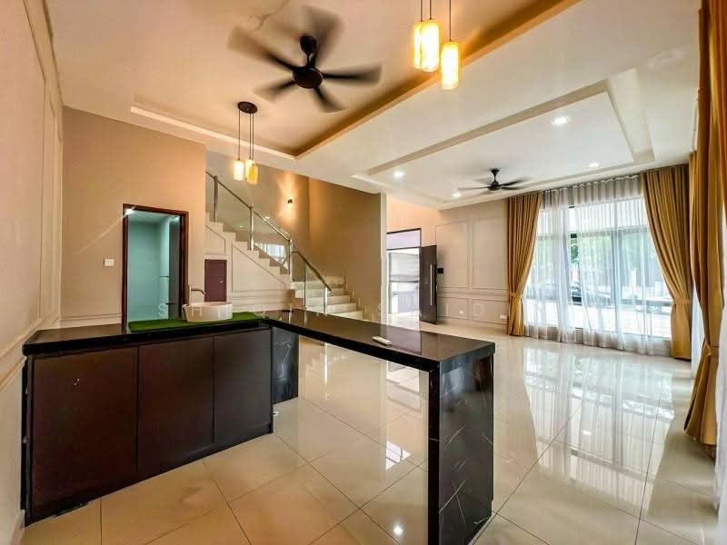Semi-Detached House for Sale in Ampang (Kuala Lumpur) - Shiqin Saidin - Living Room - PropertyGuru.com.my