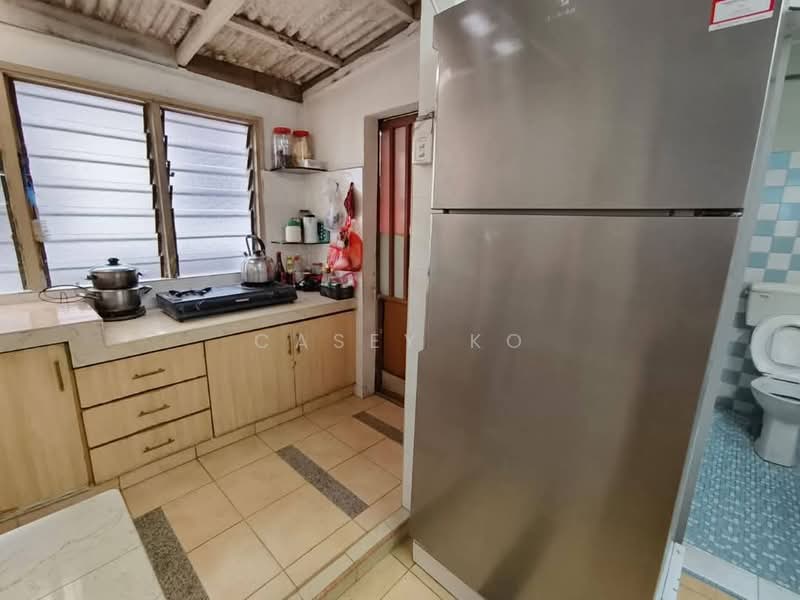 Rumah Teres untuk Disewa di Ampang (Ampang) - Casey Ko - Kitchen - PropertyGuru.com.my