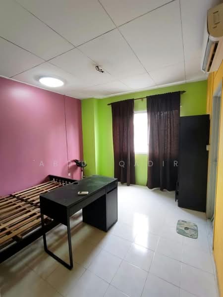Rumah Teres untuk Dijual di Bandar Tasik Puteri (Rawang) - Abdul Qadir - Bedroom - PropertyGuru.com.my
