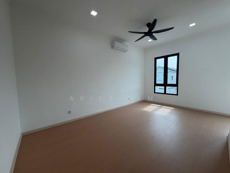 Rumah Teres 2-Tingkat untuk Disewa di Setia Tropika (Johor Bahru) - Aries Lam - PropertyGuru.com.my