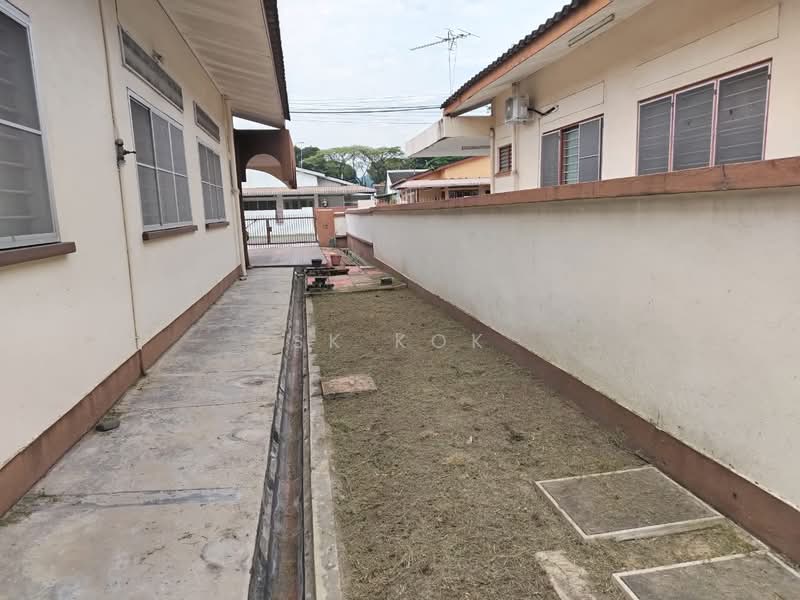 Rumah Berkembar untuk Dijual di Westpool Park (Ipoh) - SK Kok - Exterior - PropertyGuru.com.my