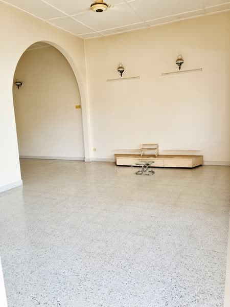 Rumah Berkembar untuk Dijual di Westpool Park (Ipoh) - SK Kok - Living Room - PropertyGuru.com.my