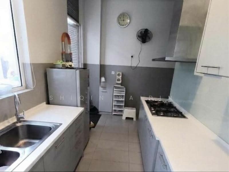 Rumah Berkembar untuk Dijual di Ampang (Kuala Lumpur) - Shiqin Saidin - Kitchen - PropertyGuru.com.my