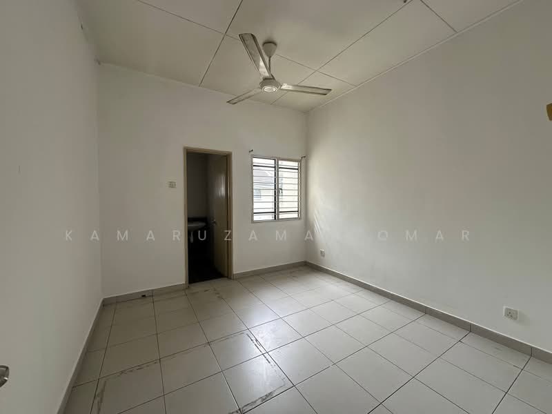 Rumah Teres 2-Tingkat untuk Dijual di Sungai Buloh (Selangor) - Kamaruzaman Omar - Interior - PropertyGuru.com.my