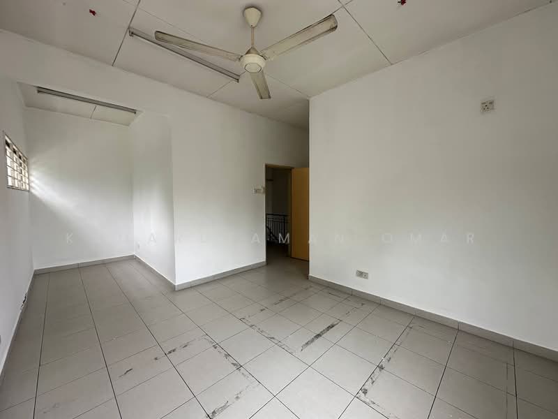 Rumah Teres 2-Tingkat untuk Dijual di Sungai Buloh (Selangor) - Kamaruzaman Omar - Interior - PropertyGuru.com.my