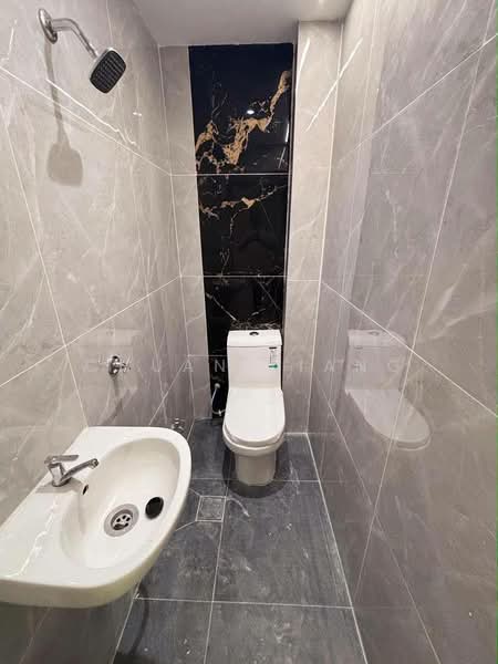 Rumah Teres 2-Tingkat untuk Dijual di Johor Bahru (Johor) - Chuan Liang - Bathroom - PropertyGuru.com.my