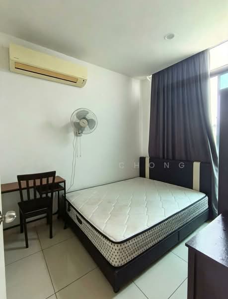 Kondominium untuk Disewa di Cristal Serin Residence - Sammi Chong - Bedroom - PropertyGuru.com.my