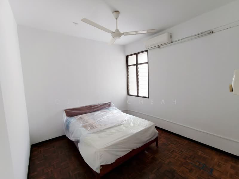 Rumah Flat untuk Dijual di Taman Jubilee Phase 1 - Celine Cheah - Bedroom - PropertyGuru.com.my