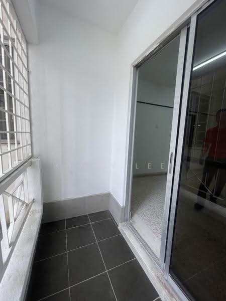 Flat for Rent at Taman Kajang Mewah - Kimmy Lee - Balcony - PropertyGuru.com.my