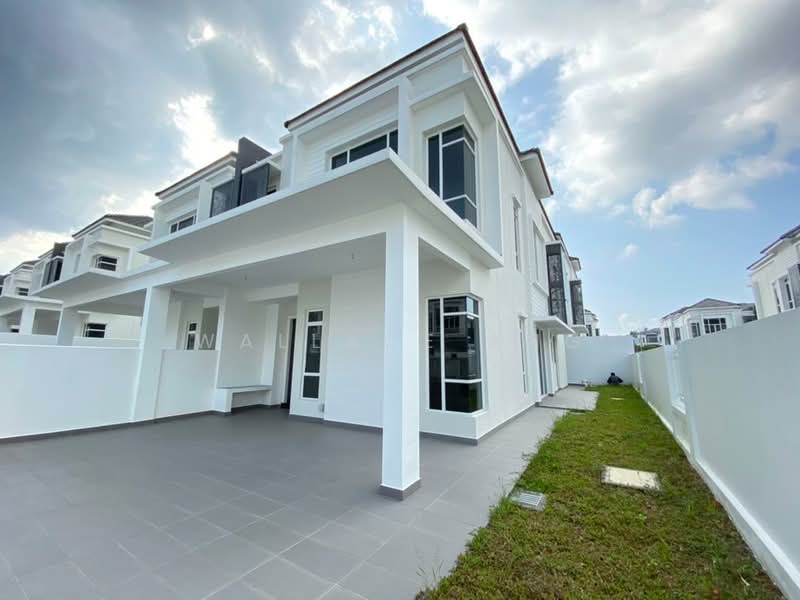 Rumah Kluster untuk Disewa di Setia Tropika (Johor Bahru) - Wallace Ang - Exterior - PropertyGuru.com.my