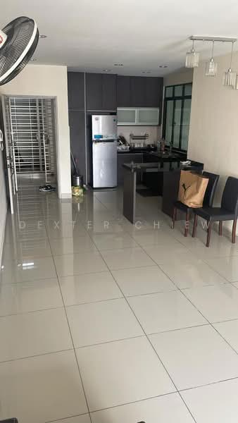Kondominium untuk Dijual di One Damansara - Dexter Chiew - Kitchen - PropertyGuru.com.my