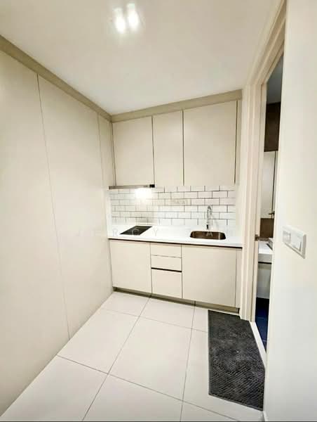 Service Residence for Sale at East Parc @ Manjalara - Jercy Tan - Kitchen - PropertyGuru.com.my