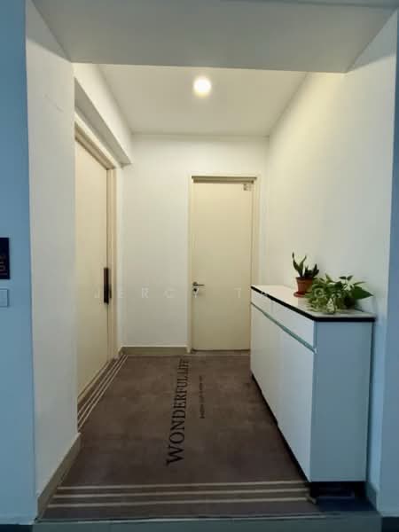 Service Residence for Sale at East Parc @ Manjalara - Jercy Tan - Entrance - PropertyGuru.com.my