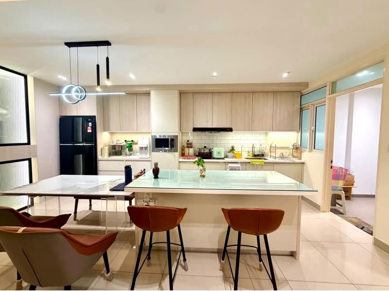 Service Residence for Sale at East Parc @ Manjalara - Jercy Tan - Kitchen - PropertyGuru.com.my