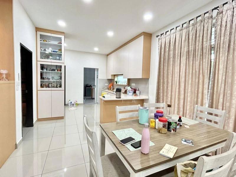 Rumah Teres 2-Tingkat untuk Dijual di Taman Impian Emas (Skudai) - Yik Tat - Kitchen - PropertyGuru.com.my