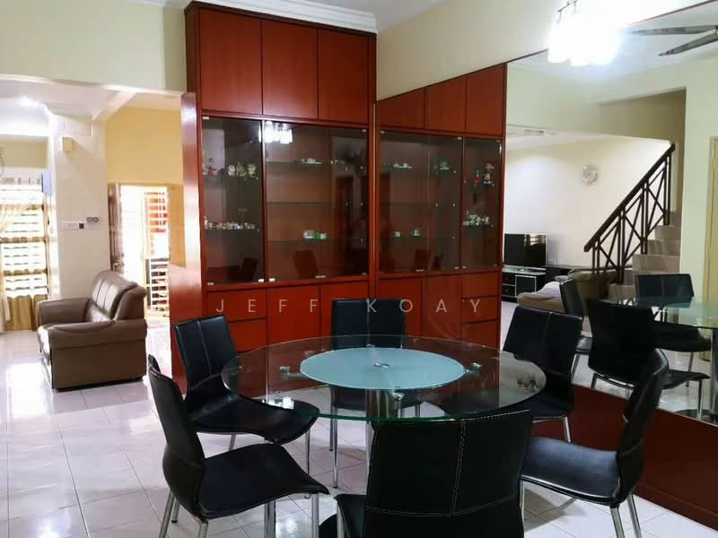 Rumah Teres 2-Tingkat untuk Disewa di Taman Idaman (Simpang Ampat) - Jeff Koay - Living Room - PropertyGuru.com.my