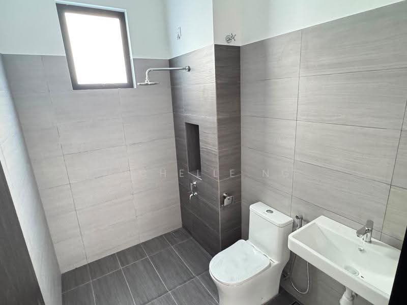 2-storey Terraced House for Sale in Skudai (Johor) - Michelle Ng - Bathroom - PropertyGuru.com.my