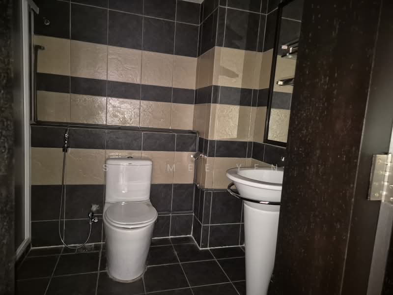 Shop / Office for Rent in Kota Kinabalu (Sabah) - Siz Mee Yen - Bathroom - PropertyGuru.com.my