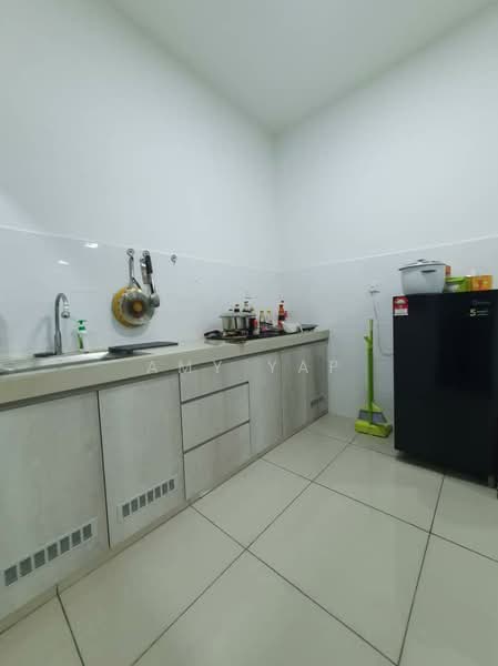 Kondominium untuk Disewa di The Henge - Amy Yap - Kitchen - PropertyGuru.com.my