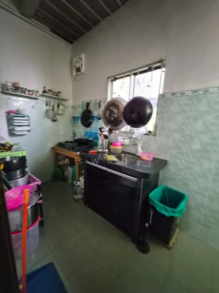 2-storey Terraced House for Sale in Taman Sungai Dua Utama (Butterworth) - Aswad . - Kitchen - PropertyGuru.com.my