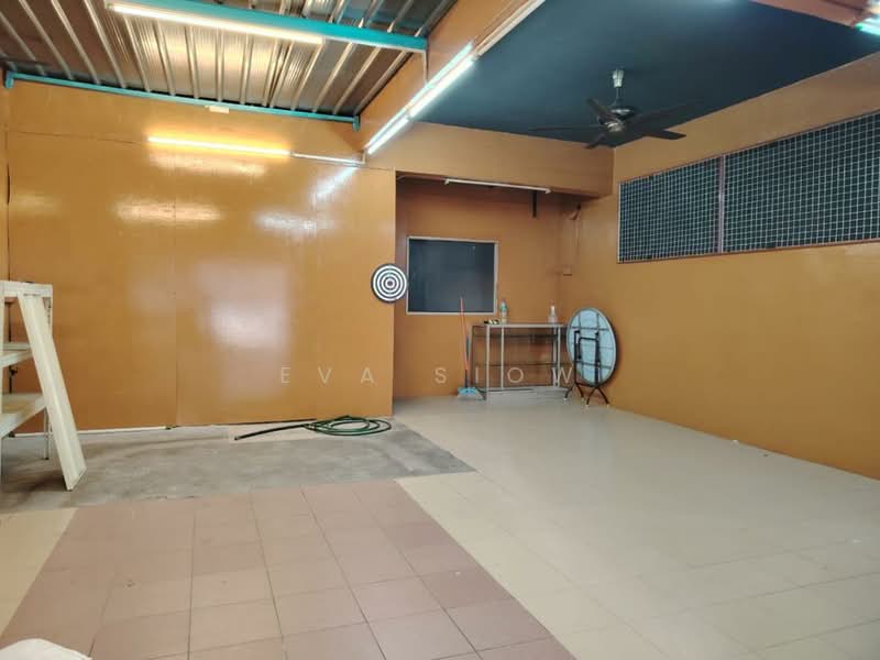 Kedai untuk Dijual di Taman Tampoi Indah (Tampoi) - Eva Siow - Interior - PropertyGuru.com.my