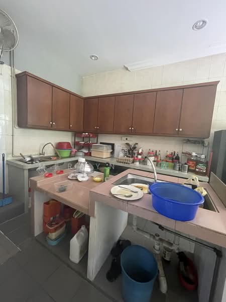 Rumah Berkembar untuk Dijual di Ayer Itam (Penang) - Mervyn Seah - Kitchen - PropertyGuru.com.my