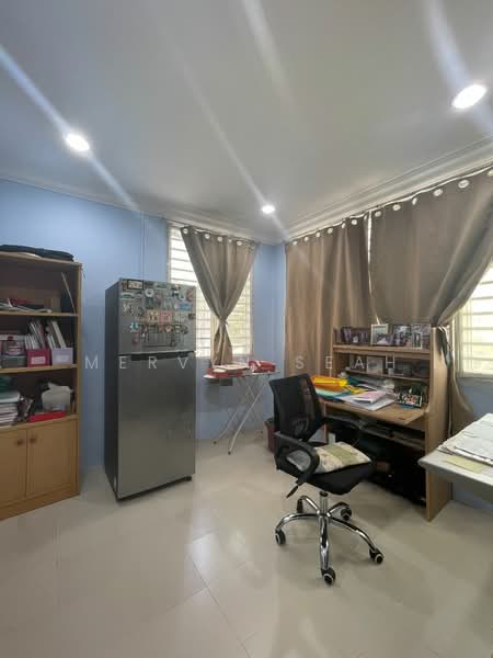 Rumah Berkembar untuk Dijual di Ayer Itam (Penang) - Mervyn Seah - Study - PropertyGuru.com.my