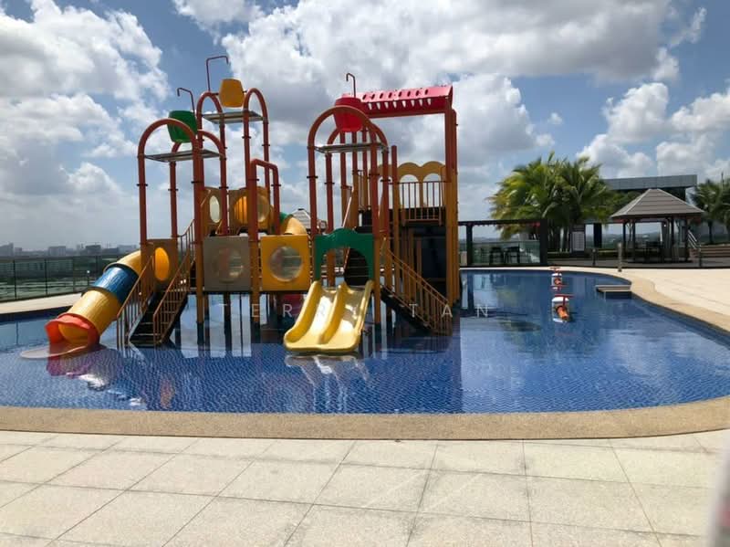 Pangsapuri untuk Dijual di Havona - Terry Tan - Pool - PropertyGuru.com.my