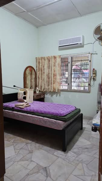 1-storey Terraced House for Sale in Seri Kembangan (Selangor) - Terry Yee - Bedroom - PropertyGuru.com.my