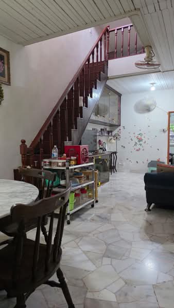 1-storey Terraced House for Sale in Seri Kembangan (Selangor) - Terry Yee - Interior - PropertyGuru.com.my