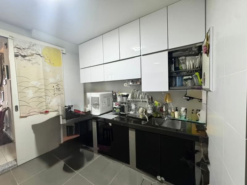 Cluster House for Rent in Eco Botanic (Iskandar Puteri (Nusajaya)) - Merry Chua - Kitchen - PropertyGuru.com.my